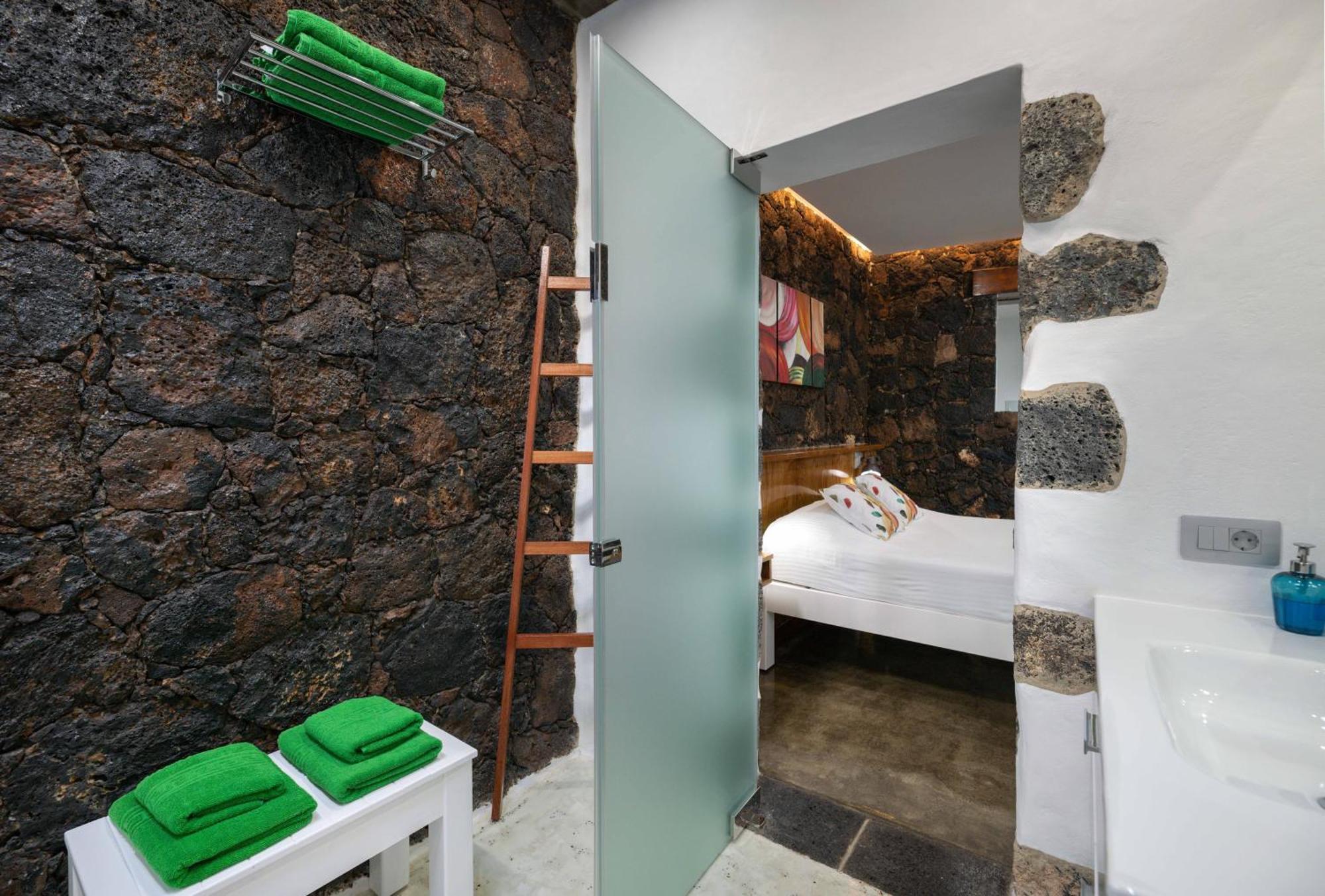 Apartamento Los 4 Nobles Tinajo Luaran gambar